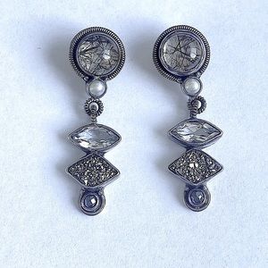 Mars and Valentine ✨ sterling silver drop earrings